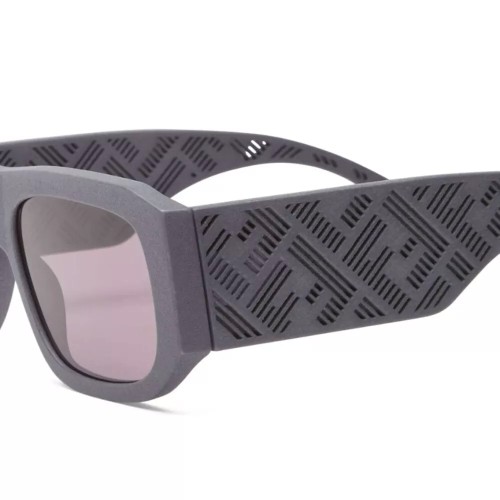 Fendi FE40106I - 20V - 54 Lunettes de soleil Gris Angulaire