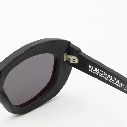 Kuboraum MASKE X23 - BM - 51 Lunettes de soleil Noir Œil de chat