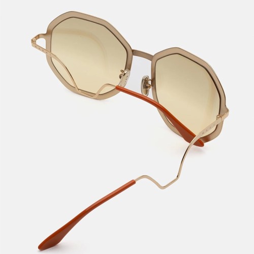 Marni SJP Kamiora Mine Oro - 58 Lunettes de soleil Or Angulaire