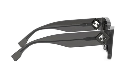 Fendi FE40146I - 20A - 52 Lunettes de soleil Gris Œil de chat