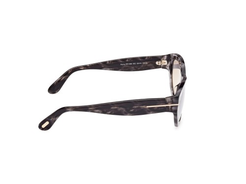 Tom Ford FT1086 PENNY - 55C - 55 Lunettes de soleil Havane Œil de chat