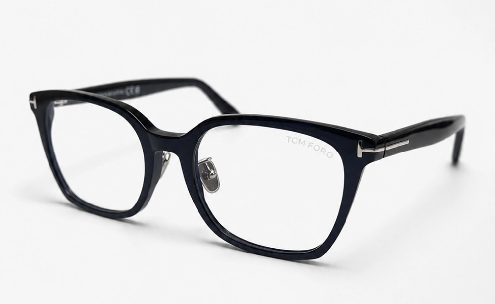 Tom Ford TF6103-D-B ECO - 001 - 53 - AVEC DES VERRES À FILTRE ANTI LUMIÈRE BLEU-VIOLET Cadres optiques Noir Angulaire