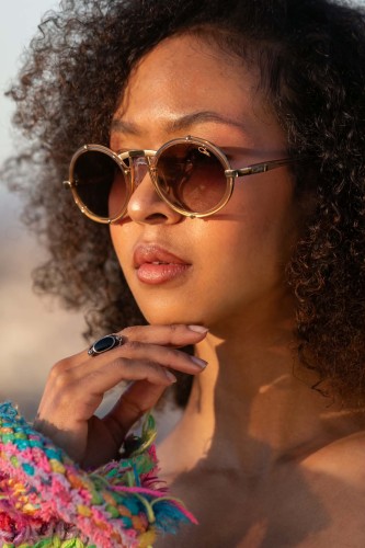 Cazal 644 - 009 - 53 Lunettes de soleil Or Ovale