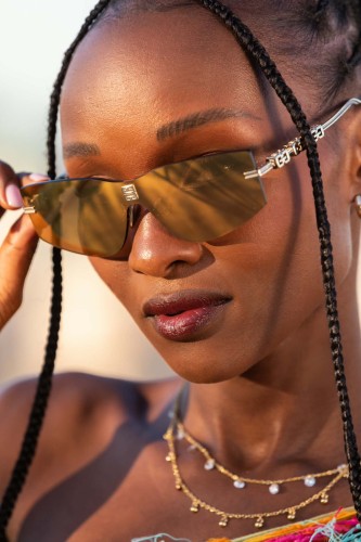 Givenchy GV40043U - 32G - 138 Lunettes de soleil Or Bouclier