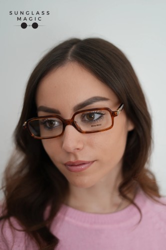 MIU MIU MU 01YV - 26E1O1 - 53 Cadres optiques Rayé tabac Rectangle