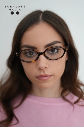 MIU MIU MU 04ZS - VAU08N - ​50 - AVEC DES VERRES À FILTRE ANTI LUMIÈRE BLEU-VIOLET Lunettes de soleil Oval