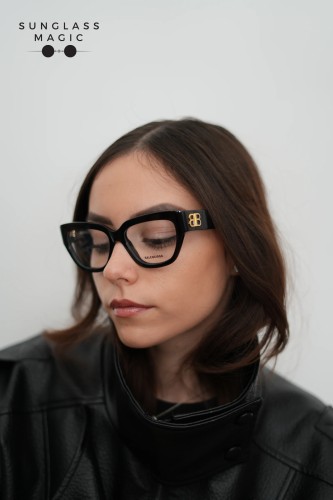 Balenciaga BB0326O - 001 - 53 Cadres optiques Noir Angulaire