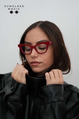Alexander McQueen AM0381O - 003 - 47 Cadres optiques Rouge Œil de chat