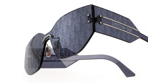 Dior DIORCLUB M6U - F0B8 A - 142 Lunettes de soleil Bleu Angulaire
